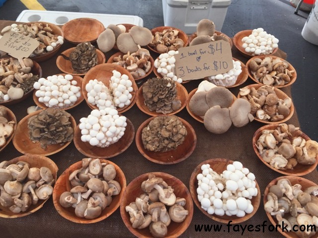 FARMER'S MARKET FOODVENTURE 045