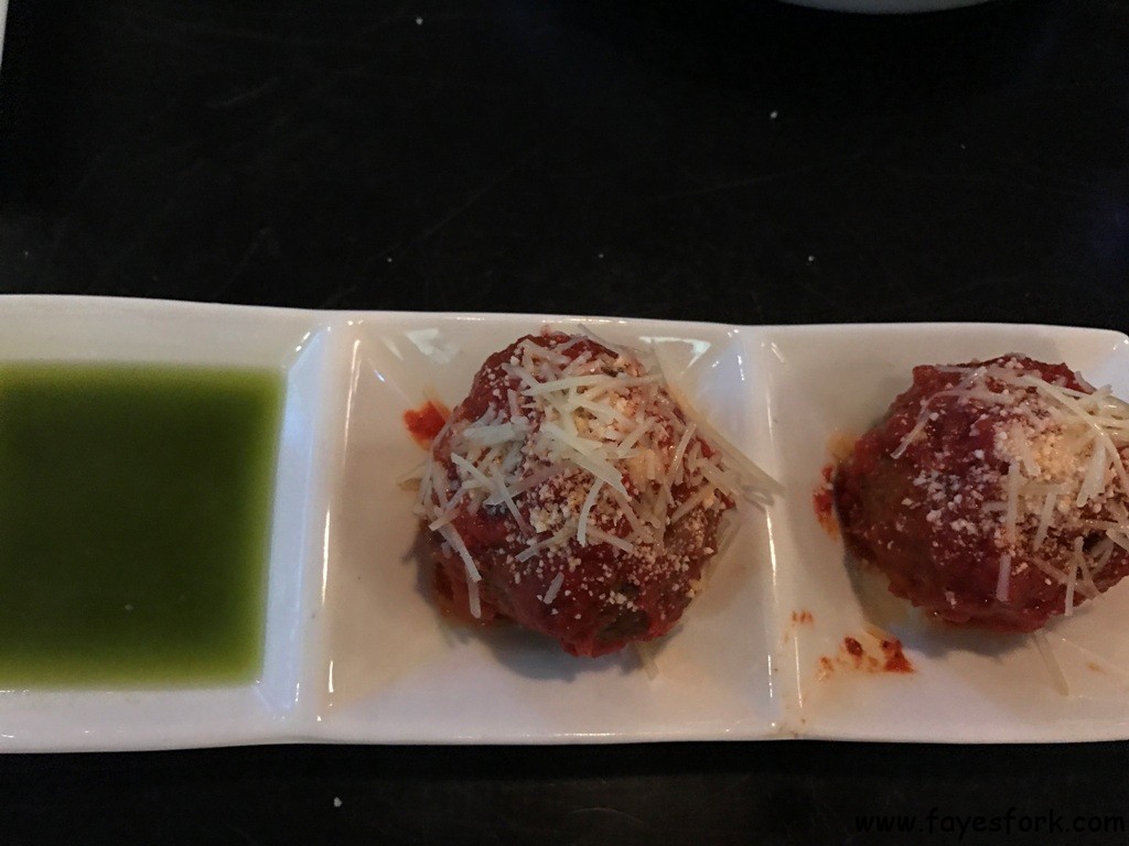 crust-pizzeria-08